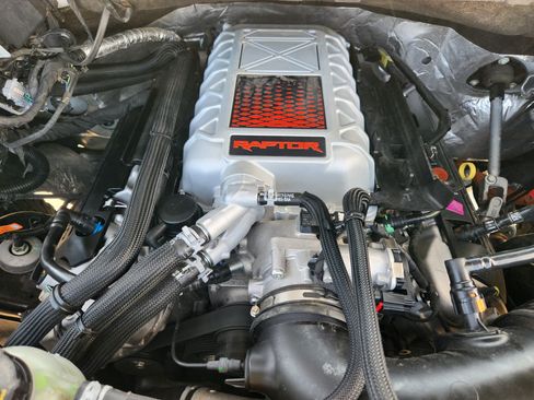 Used 2023 Ford F150 Raptor w/ Equipment Group 802A Raptor R AWD/4WD image 32