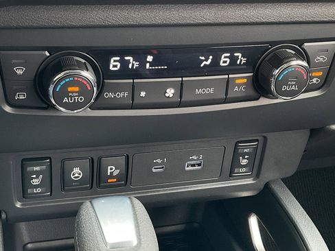 New 2026 Nissan Frontier SV image 36