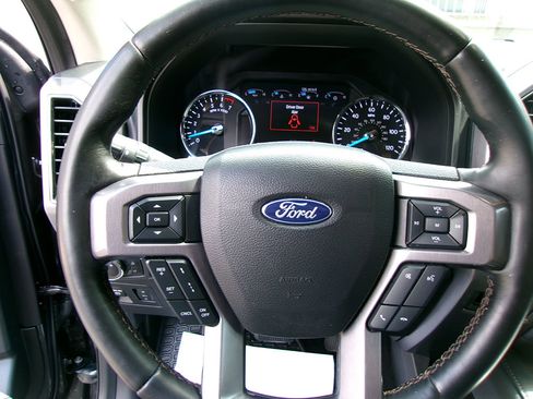 Used 2020 Ford Expedition Platinum image 20