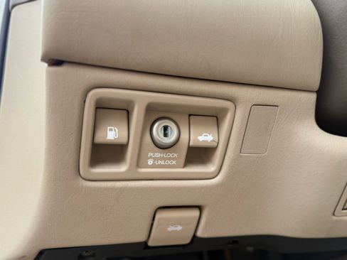 Used 1995 Lexus SC 400 Coupe image 33