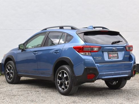 Used 2020 Subaru Crosstrek 2.0i Premium w/ Moonroof Package 2 AWD/4WD image 2