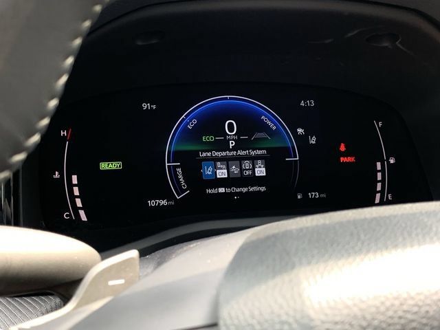 Used 2025 Toyota Camry SE w/ Multimedia Upgrade Package FWD image 20