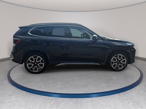 New 2026 BMW X1 xDrive28i w/ Technology Package AWD/4WD image 4