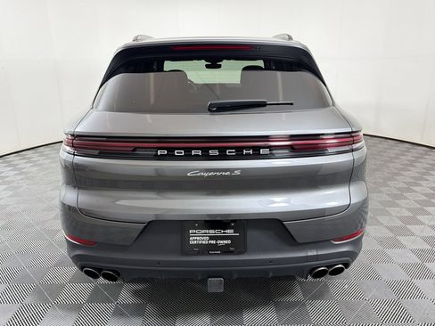 Certified 2025 Porsche Cayenne S AWD/4WD image 11