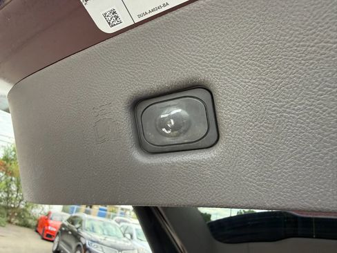 Used 2017 Lincoln MKX Reserve w/ Lincoln MKX Climate Package AWD/4WD image 34