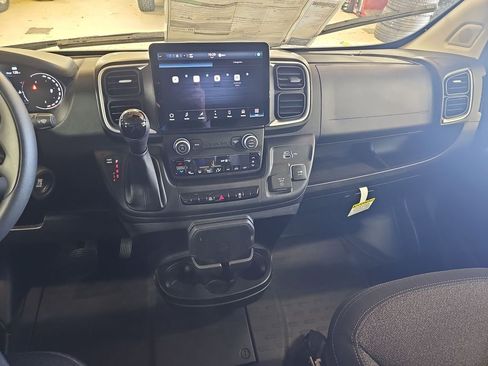 New 2025 RAM ProMaster 1500 w/ Quick Order Package 22G SLT image 18