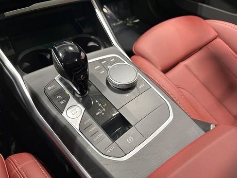 Used 2022 BMW 330e xDrive image 28