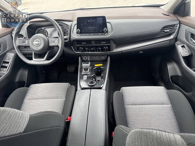 Used 2023 Nissan Rogue SV AWD/4WD image 16
