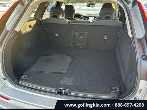 Used 2025 Volvo XC60 B5 Plus w/ Climate Package image 9