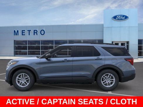 New 2026 Ford Explorer Active image 4