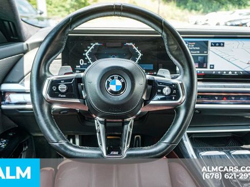 Used 2023 BMW 760i xDrive AWD/4WD image 28