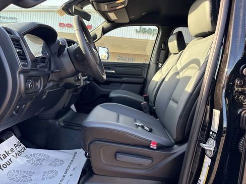 New 2026 RAM 1500 Tradesman AWD/4WD image 17