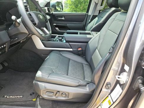 Used 2024 Toyota Tundra Limited AWD/4WD image 16