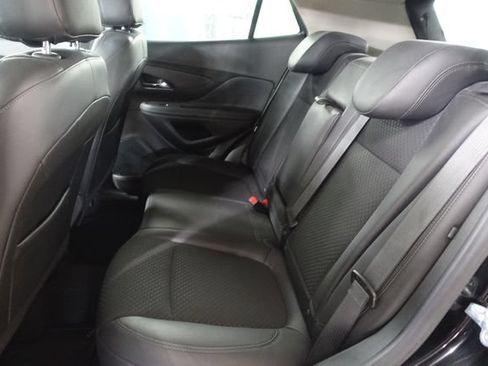 Used 2022 Buick Encore Preferred w/ Safety Package AWD/4WD image 18