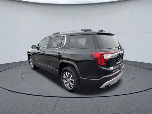 Used 2023 GMC Acadia SLT image 7
