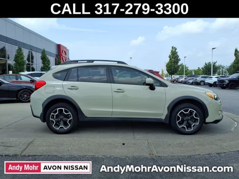 Used 2014 Subaru Crosstrek 2.0i Limited AWD/4WD image 8