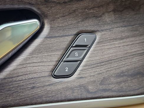 New 2026 Jeep Grand Cherokee Limited AWD/4WD image 10