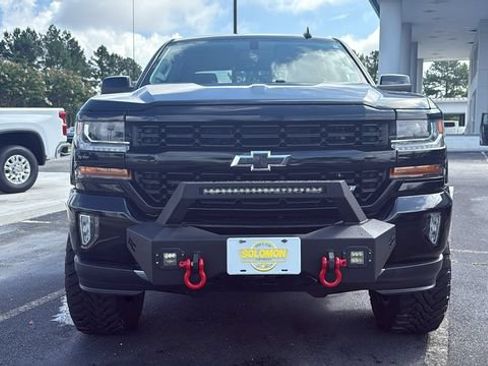 Used 2017 Chevrolet Silverado 1500 LT w/ All Star Edition AWD/4WD image 2