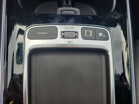 Used 2025 Mercedes-Benz GLA 250 image 22