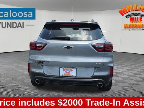 Used 2025 Chevrolet TrailBlazer RS w/ Convenience Package FWD image 7
