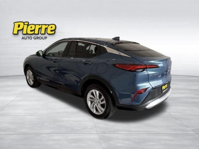Used 2025 Buick Envista Preferred w/ Convenience I Package FWD image 2