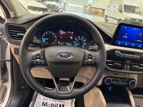 Used 2022 Ford Escape SE w/ Convenience Package AWD/4WD image 15