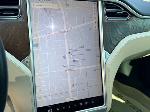 Used 2017 Tesla Model S 100D image 6