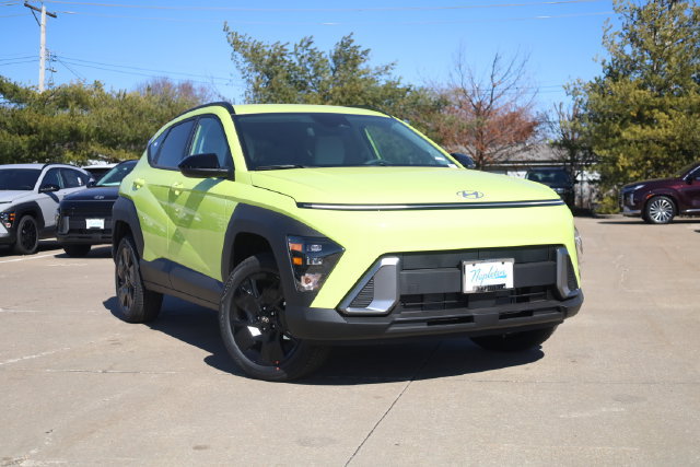 New 2026 Hyundai Kona SEL Sport AWD/4WD image 2