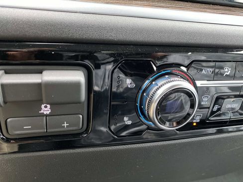 New 2026 GMC Sierra 1500 Elevation AWD/4WD image 12