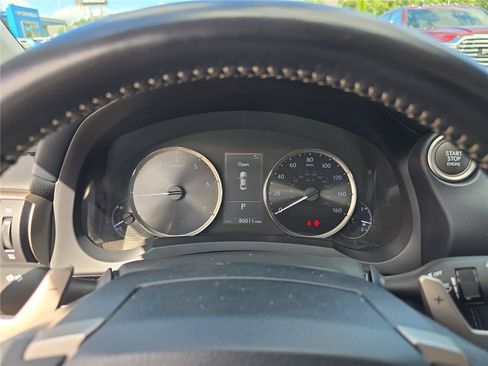 Used 2018 Lexus IS 300 w/ Premium Package RWD image 32