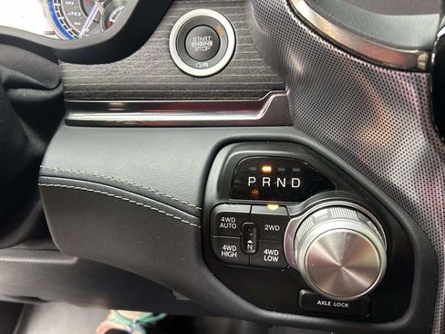 Used 2019 RAM 1500 Limited AWD/4WD image 18