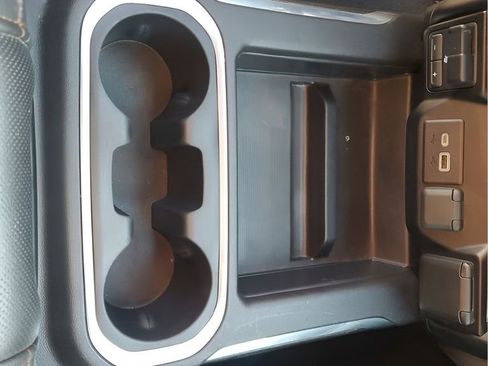 Used 2021 GMC Sierra 1500 AT4 image 40