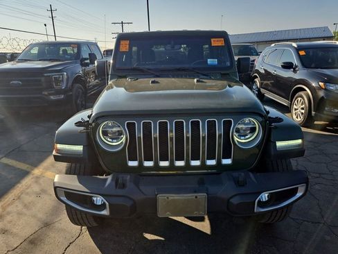 Used 2021 Jeep Wrangler Unlimited Sahara w/ Uconnect 4C Nav & Sound Group AWD/4WD image 2