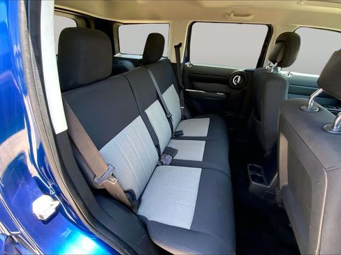 Used 2010 Dodge Nitro SE w/ Popular Equipment Group AWD/4WD image 19