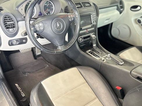 Used 2006 Mercedes-Benz SLK 55 AMG image 14