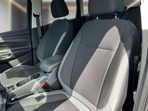 Used 2016 Ford Escape S FWD image 12