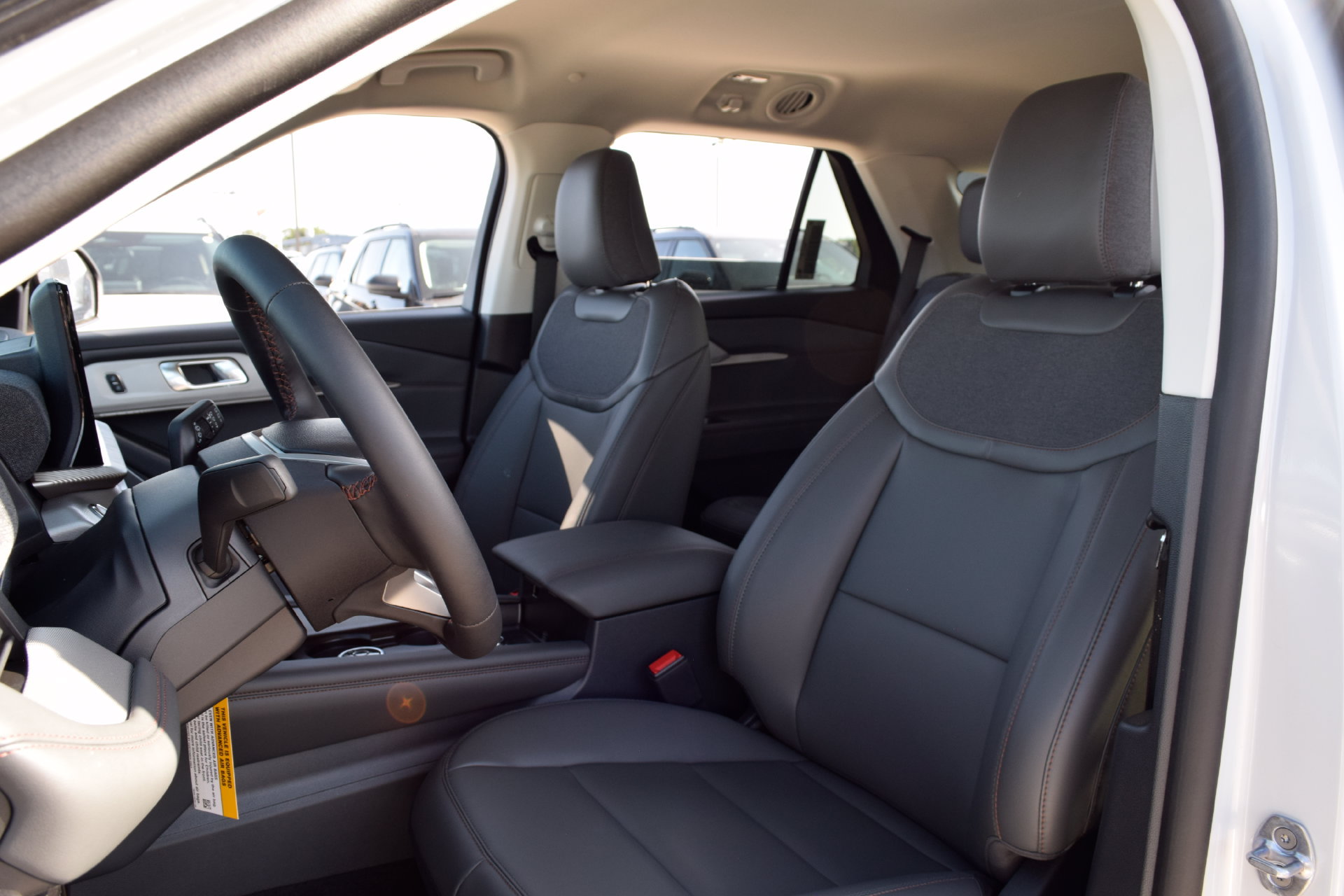 New 2026 Ford Explorer Active w/ Active Comfort Package RWD image 16