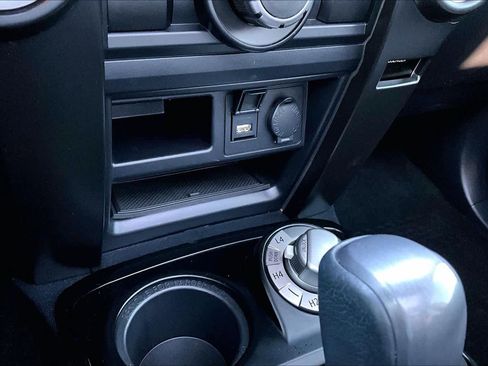 Used 2022 Toyota 4Runner SR5 Premium w/ Moonroof Package image 32