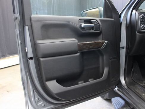 Used 2020 GMC Sierra 1500 SLE w/ SLE Value Package AWD/4WD image 38