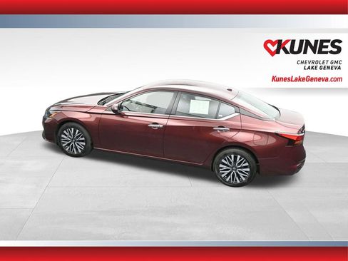 Used 2023 Nissan Altima 2.5 SV image 37