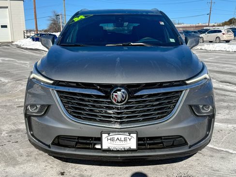 Used 2024 Buick Enclave Premium image 2