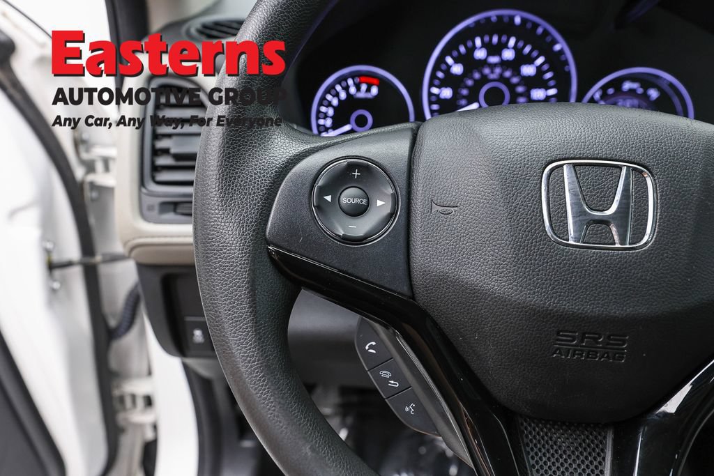 Used 2022 Honda HR-V LX image 16