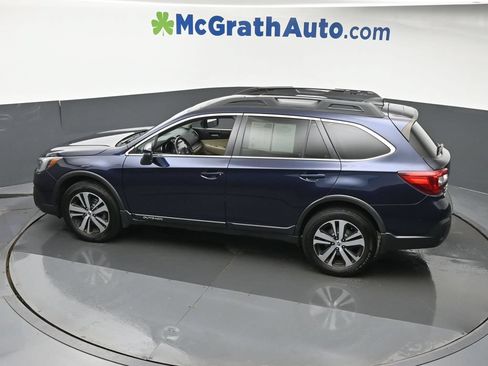 Used 2018 Subaru Outback 2.5i Limited AWD/4WD image 23