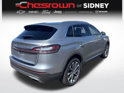 Used 2023 Lincoln Nautilus Reserve AWD/4WD image 5
