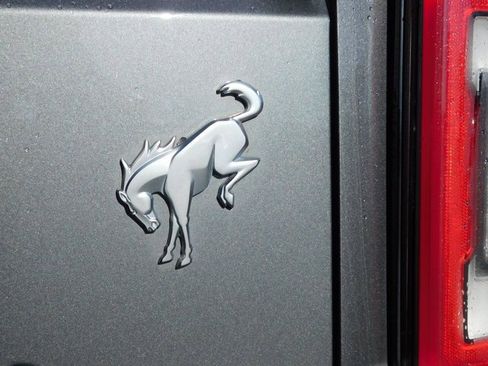 Used 2022 Ford Bronco Outer Banks image 39