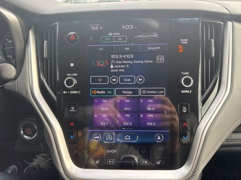 Used 2022 Subaru Outback Limited image 41