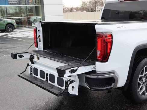 Used 2023 GMC Sierra 1500 SLT w/ SLT Premium Package image 20