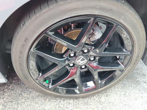 Certified 2025 Honda Civic Sport image 7