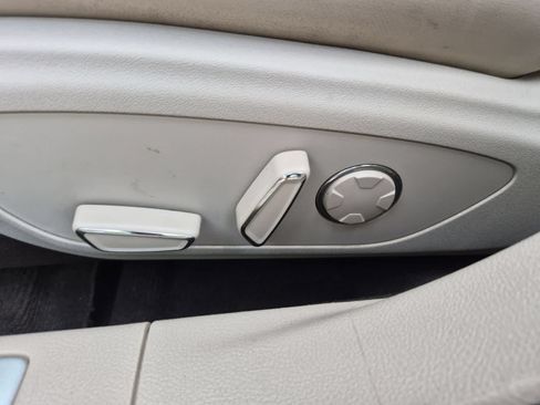 Used 2020 Lincoln MKZ Reserve w/ Elements Package FWD image 17