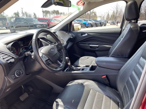 Used 2017 Ford Escape Titanium AWD/4WD image 10